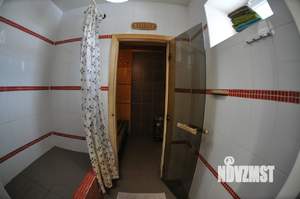 Дом 300м², 2-этажный, посуточно,