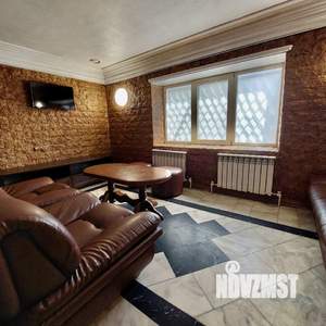 Дом 350м², 2-этажный, посуточно,