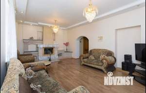 Дом 357м², 3-этажный, на длительный срок,