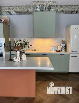 Коттедж 200м², 2-этажный, на длительный срок,