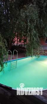 Дом 400м², 2-этажный, посуточно,