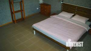 Дом 300м², 2-этажный, посуточно,