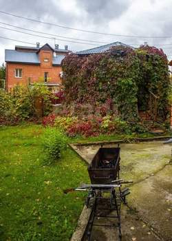 Дом 277м², 2-этажный, на длительный срок,