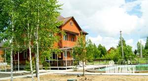 Дом 300м², 2-этажный, посуточно,