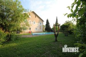 Дом 600м², 4-этажный, посуточно,