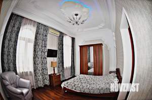 Дом 350м², 2-этажный, посуточно,