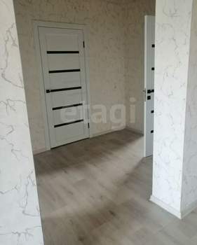 Дом 100м², 2-этажный, на длительный срок,