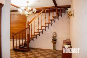 Дом 400м², 2-этажный, на длительный срок,