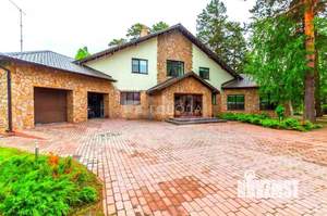 Дом 300м², 2-этажный, на длительный срок,