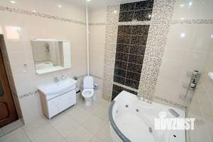 Дом 250м², 2-этажный, посуточно,