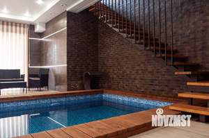 Дом 400м², 2-этажный, посуточно,