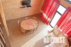 Дом 200м², 2-этажный, посуточно,