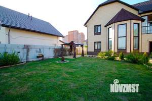 Дом 250м², 2-этажный, посуточно,