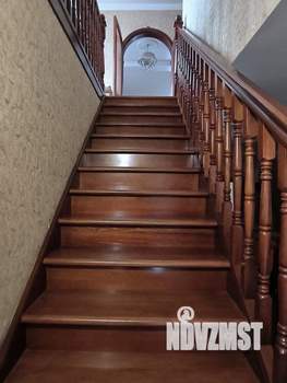 Дом 999м², 3-этажный, посуточно,