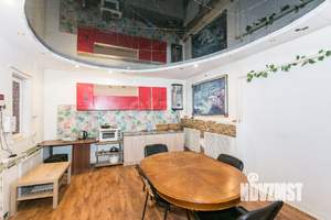 Дом 320м², 2-этажный, на длительный срок,