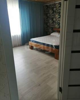 Дом 100м², 2-этажный, на длительный срок,