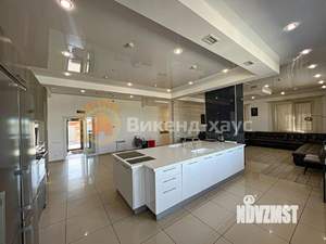 Дом 650м², 2-этажный, посуточно,