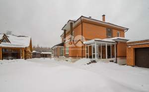 Дом 300м², 2-этажный, на длительный срок,