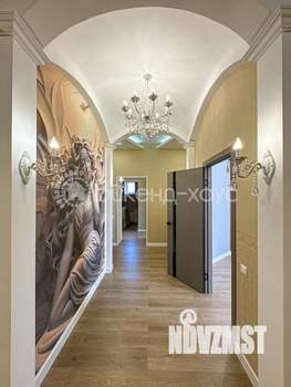 Дом 400м², 3-этажный, посуточно,