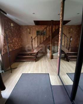 Дом 175м², 2-этажный, на длительный срок,