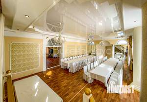 Дом 620м², 2-этажный, посуточно,