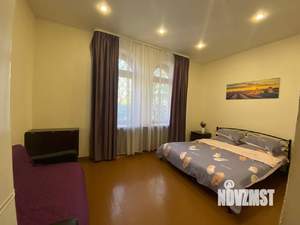 Дом 350м², 2-этажный, посуточно,