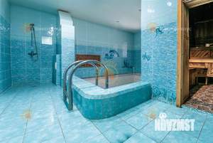 Дом 560м², 2-этажный, посуточно,