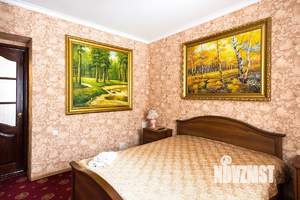 Дом 1200м², 2-этажный, посуточно,