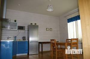 Дом 200м², 2-этажный, посуточно,