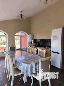 Дом 450м², 3-этажный, посуточно,