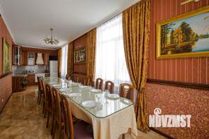 Дом 1200м², 2-этажный, посуточно,