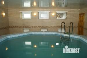 Дом 350м², 2-этажный, посуточно,