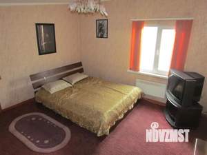 Дом 1000м², 2-этажный, посуточно,