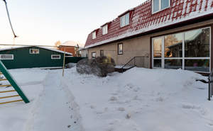 Дом 282м², 2-этажный, участок 8 сот.