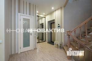 Коттедж 178м², 3-этажный, участок 9 сот.