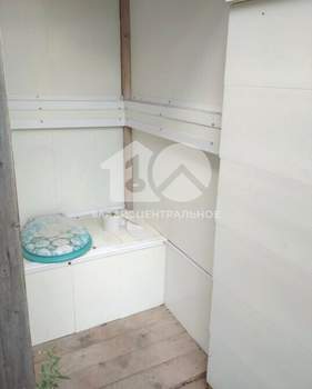 Дом 60м², 2-этажный, участок 5 сот.