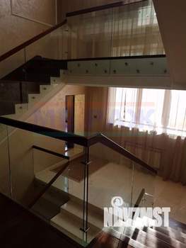 Коттедж 414м², 3-этажный, участок 10 сот.