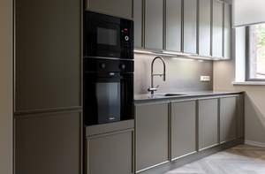 Дом 330м², 3-этажный, участок 13 сот.