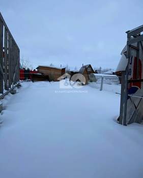 Дом 30м², 2-этажный, участок 4 сот.