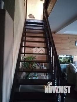 Дом 190м², 3-этажный, участок 6 сот.