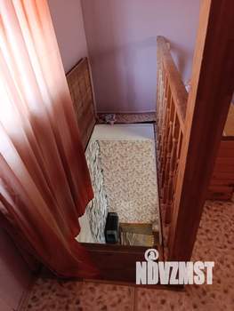 Дом 24м², 2-этажный, участок 8 сот.