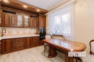 Коттедж 329м², 3-этажный, участок 5 сот.