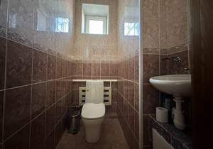 Дом 300м², 2-этажный, участок 10 сот.