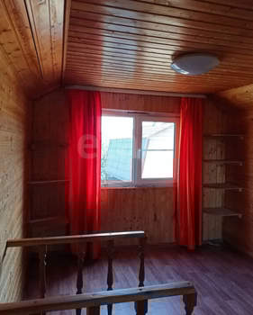 Дом 60м², 2-этажный, участок 6 сот.