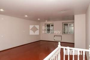 Дом 400м², 3-этажный, участок 8 сот.