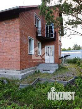 Дом 79м², 2-этажный, участок 4 сот.