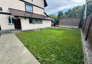 Дом 550м², 3-этажный, участок 14 сот.