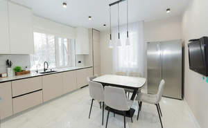 Дом 299м², 3-этажный, участок 12 сот.