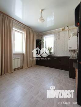 Дом 233м², 4-этажный, участок 6 сот.