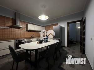 Дом 250м², 2-этажный, участок 9 сот.